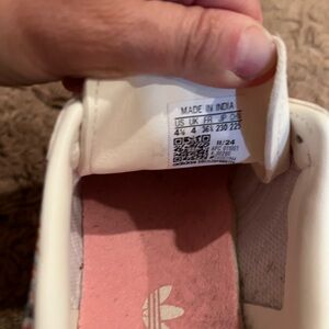 💐💐💐Adidas liberty London sambas💐💐💐